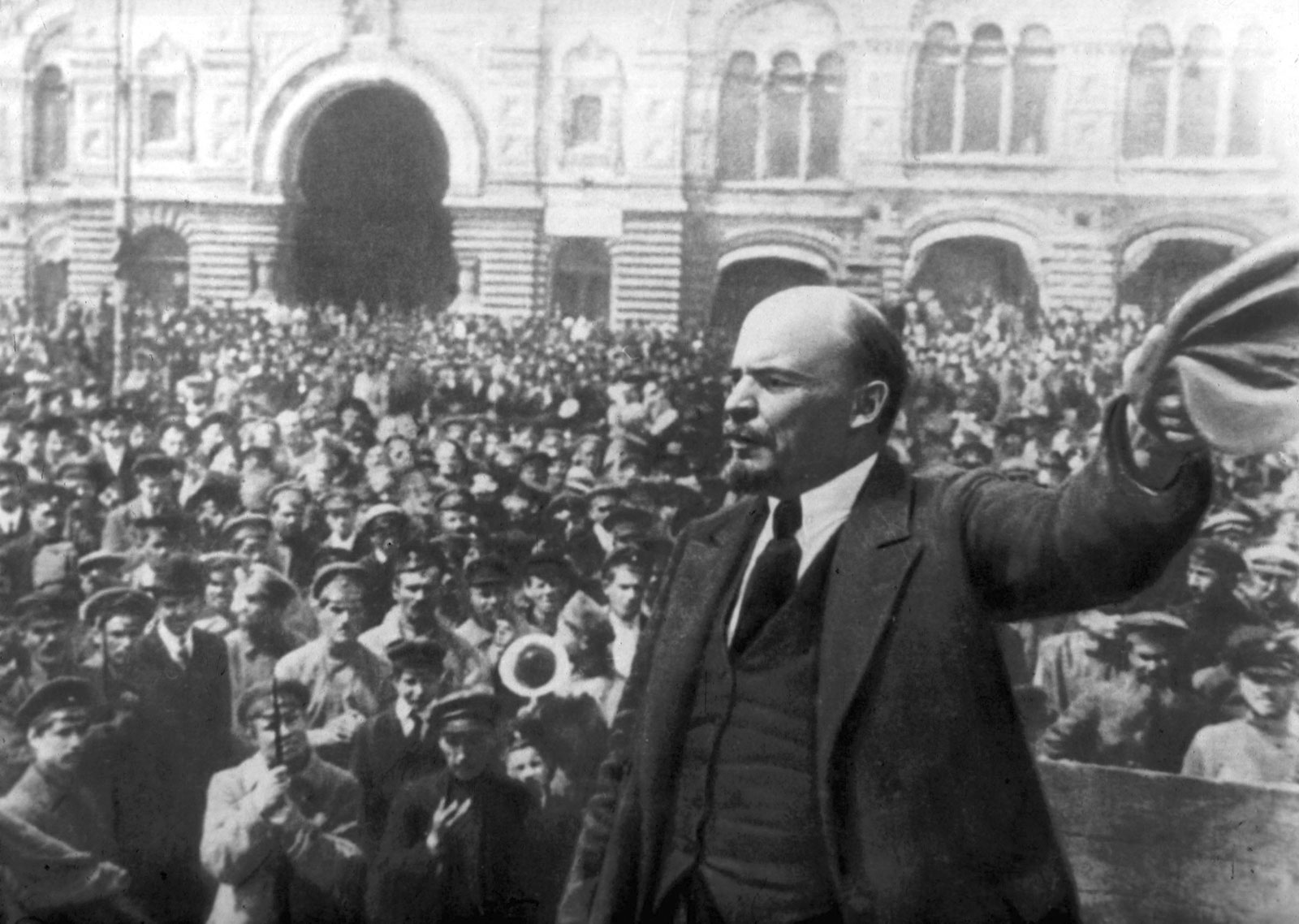 Lenin | The Russian Revolution of 1917